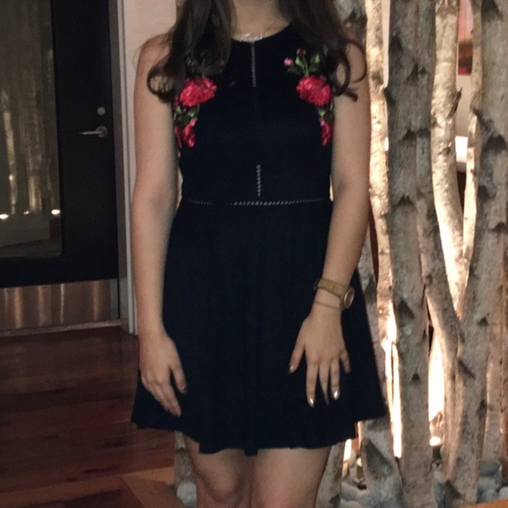 Sleeveless mini dress